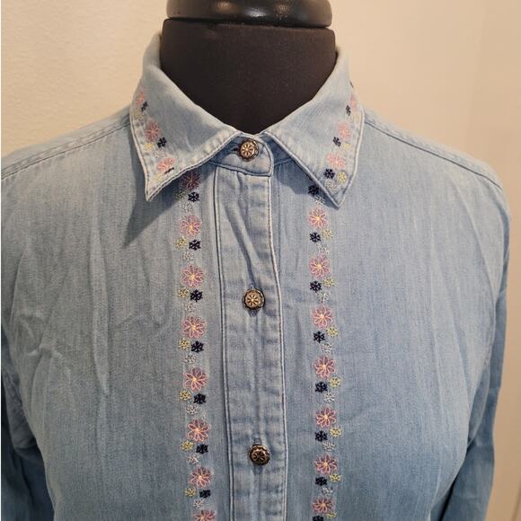 VTG Northern Reflections Chambray Shirt M Blue Embroidered Denim GUC - Picture 4 of 11
